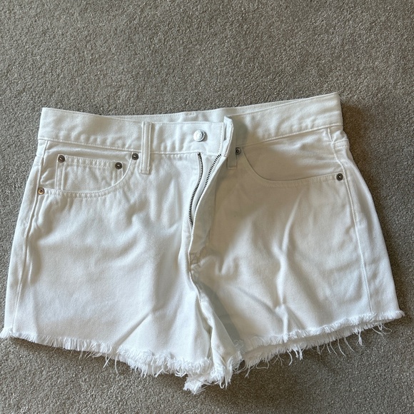 Jcrew Relaxed denim short in white - Picture 2 of 3